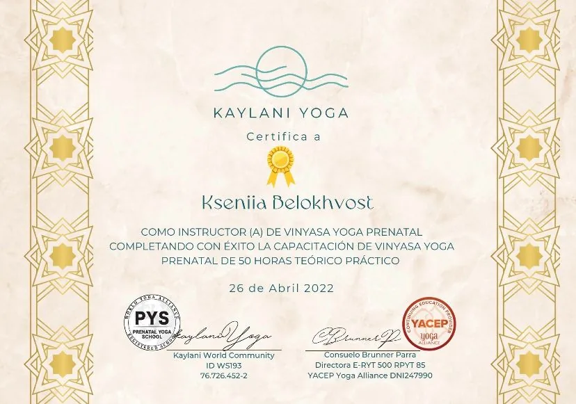 Certificado — instructora de vinyasa yoga prenatal, Kaylani Yoga